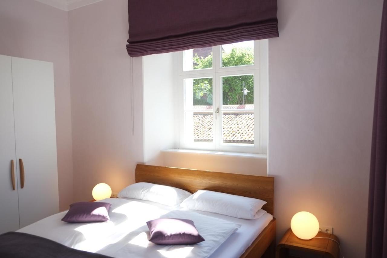 65Qm Wohnung Klosterblick Im Historischen Pfarrhaus Pielenhofen Exteriör bild