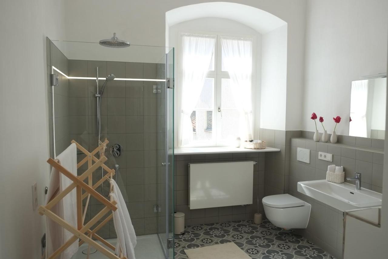 65Qm Wohnung Klosterblick Im Historischen Pfarrhaus Pielenhofen Exteriör bild