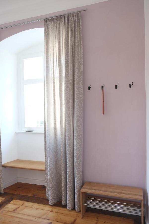 65Qm Wohnung Klosterblick Im Historischen Pfarrhaus Pielenhofen Exteriör bild